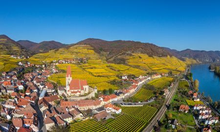 WAHOWA FÜR GENIESSER - WEISSENKIRCHEN IM PORTRAIT